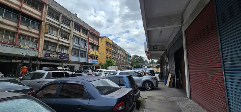 Factory for Rent in Sungai Besi (Kuala Lumpur) - Kevin Dass - Exterior - PropertyGuru.com.my