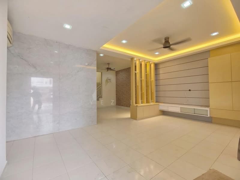 2-storey Terraced House for Sale in Skudai (Johor) - Jyez Lee - Living Room - PropertyGuru.com.my