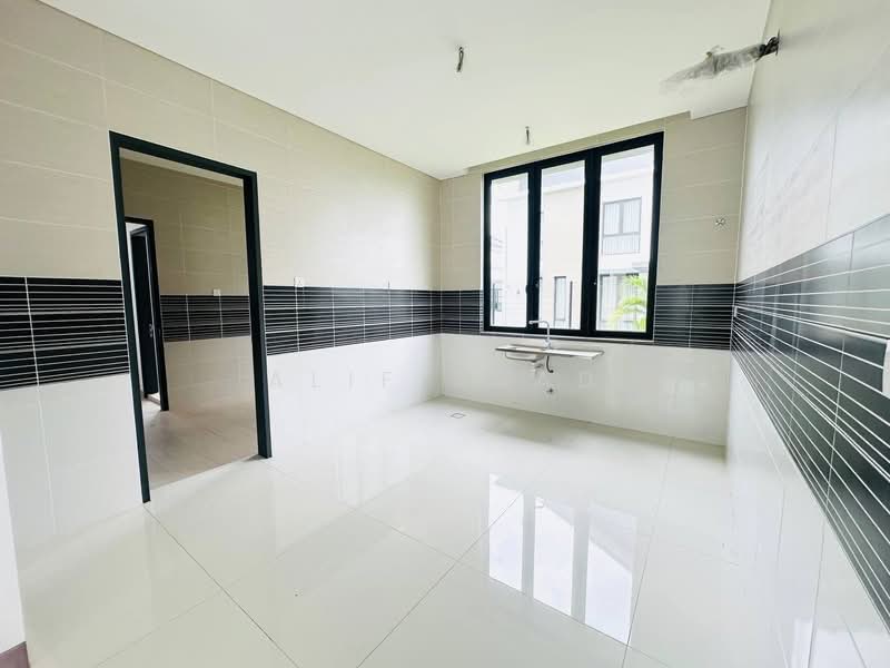 Bungalow for Sale in Kajang (Selangor) - Alif Saad - Kitchen - PropertyGuru.com.my