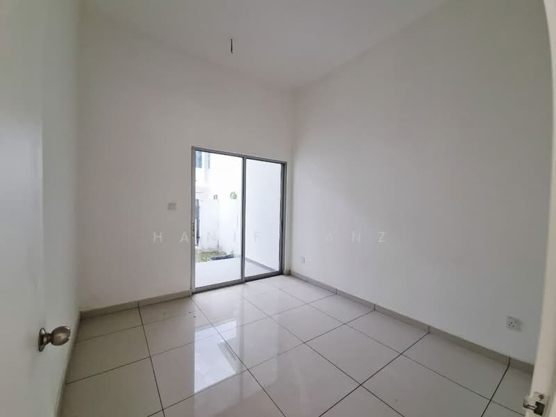 2-storey Terraced House for Sale in Bandar Gamuda Gardens (Rawang) - Hanif Hanz - Interior - PropertyGuru.com.my