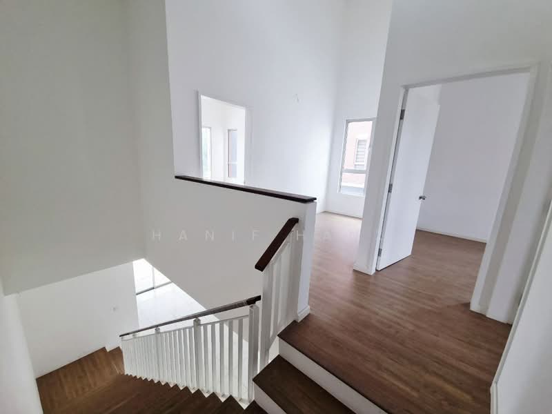 2-storey Terraced House for Sale in Bandar Gamuda Gardens (Rawang) - Hanif Hanz - Interior - PropertyGuru.com.my