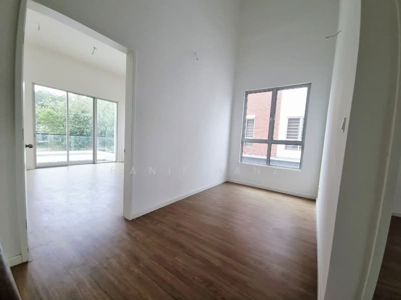 2-storey Terraced House for Sale in Bandar Gamuda Gardens (Rawang) - Hanif Hanz - Interior - PropertyGuru.com.my