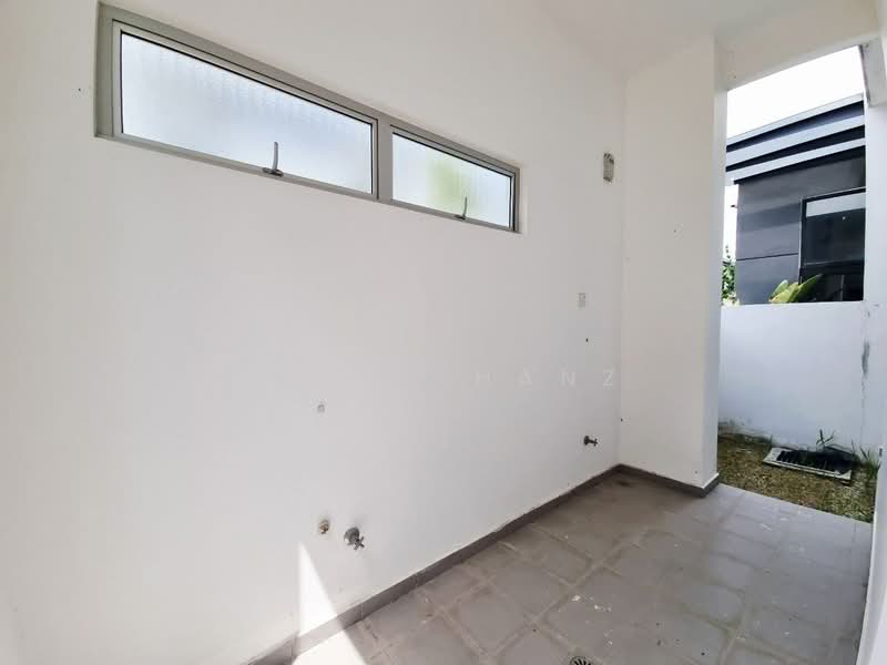 2-storey Terraced House for Sale in Bandar Gamuda Gardens (Rawang) - Hanif Hanz - Exterior - PropertyGuru.com.my