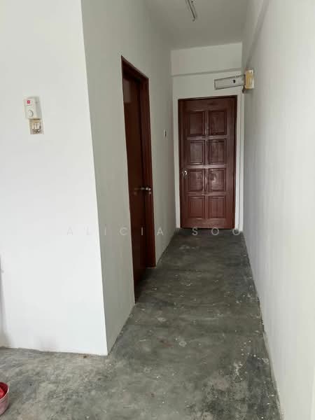 Desa Temenggung Apartment untuk Untuk Dijual - RM 180,000, Apr 2026 - Corridor - PropertyGuru.com.my