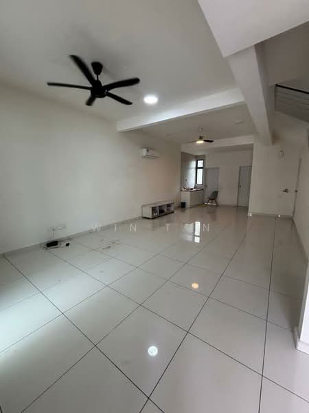 2-storey Terraced House for Sale in Skudai (Johor) - Win Tan - Living Room - PropertyGuru.com.my