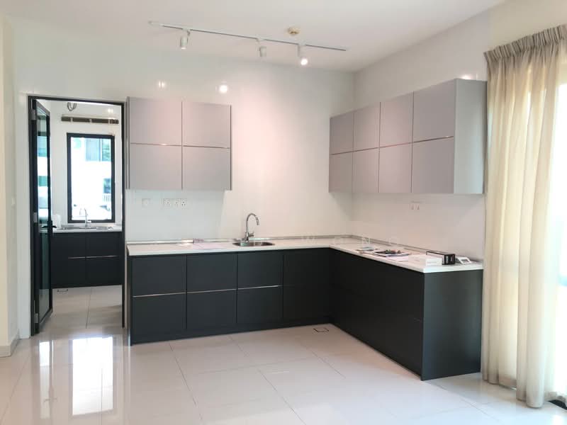 Semi-Detached House for Sale in Cyberjaya (Selangor) - Jared Wong - Kitchen - PropertyGuru.com.my