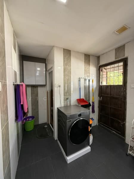 Rumah Teres 1 Tingkat untuk Dijual di Taman Puteri Wangsa (Ulu Tiram) - Victor Lim - PropertyGuru.com.my