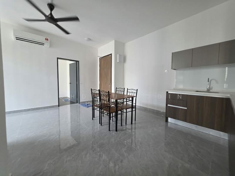 Service Residence for Rent at Altris Residences @ The Quartz WM - Mohd Nuruddin Hussin - Dining Room - PropertyGuru.com.my