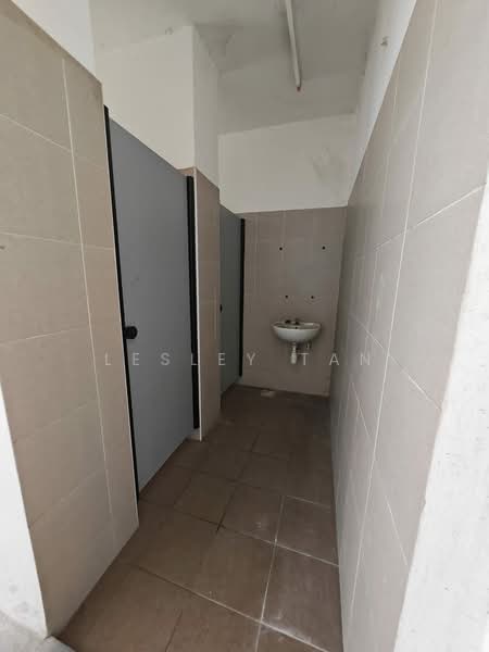 Terrace Factory for Rent in Johor Bahru (Johor) - Lesley Tan - Bathroom - PropertyGuru.com.my