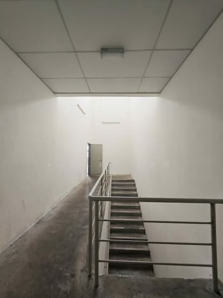 Terrace Factory for Rent in Johor Bahru (Johor) - Lesley Tan - Corridor - PropertyGuru.com.my