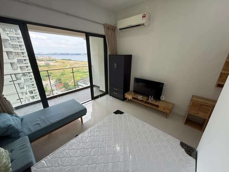 Royal Strand @ Country Garden Danga Bay untuk Untuk Disewa - RM 900 /bulan, Apr 2026 - Balcony - PropertyGuru.com.my