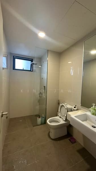 Service Residence for Rent at Southkey Mosaic - Kino Jaw - Bathroom - PropertyGuru.com.my