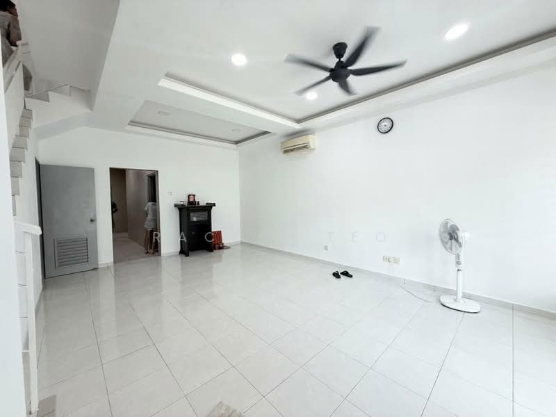 2-storey Terraced House for Sale in Taman JP Perdana (Johor Bahru) - Rachel Teo - Living Room - PropertyGuru.com.my