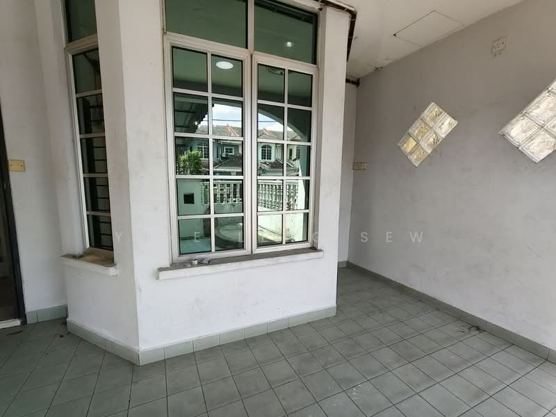 Terraced House for Sale in Bandar Bukit Puchong (Puchong) - Yoke Leng Sew - Exterior - PropertyGuru.com.my
