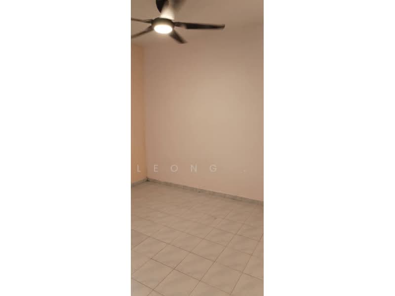 Apartment for Sale at Pangsapuri Tanjung Tokong - Leong . - Interior - PropertyGuru.com.my