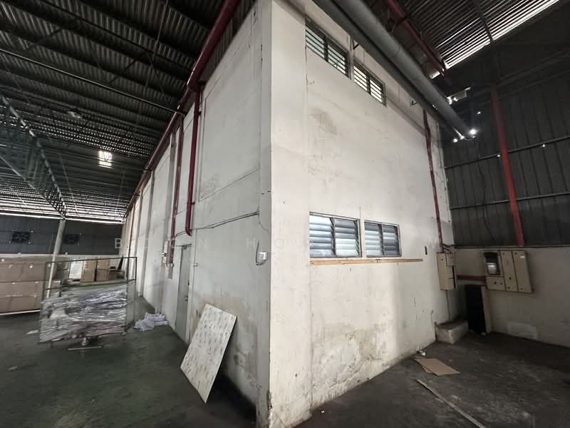 Factory for Rent in Kapar (Selangor) - Boon Hooi Yew - Interior - PropertyGuru.com.my