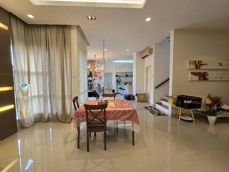 Semi-Detached House for Sale in Seri Sungai Long (Kajang) - Max Lee - Dining Room - PropertyGuru.com.my