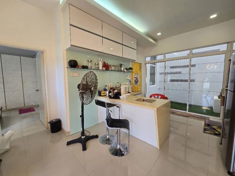 Semi-Detached House for Sale in Seri Sungai Long (Kajang) - Max Lee - Kitchen - PropertyGuru.com.my