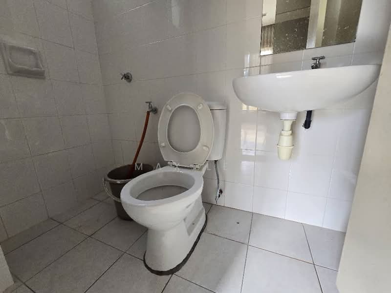 Semi-Detached House for Sale in Seri Sungai Long (Kajang) - Max Lee - Bathroom - PropertyGuru.com.my