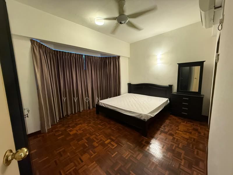Condominium for Sale at Twin Towers - Yvonne Loh - Bedroom - PropertyGuru.com.my