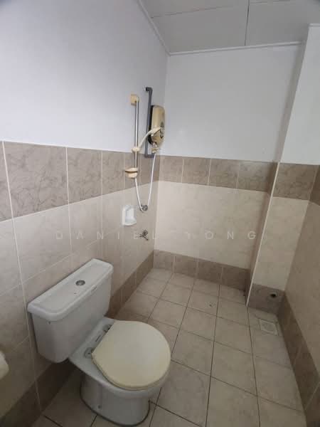 2.5-storey Terraced House for Sale in Taman Setia Indah (Tebrau) - Daniel Yong - Bathroom - PropertyGuru.com.my