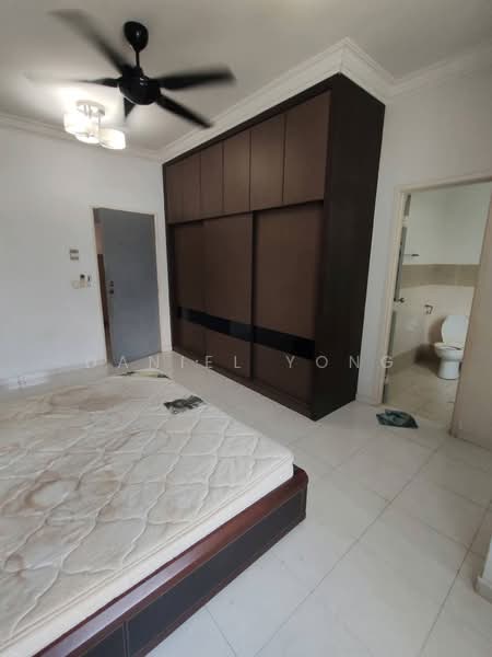 2.5-storey Terraced House for Sale in Taman Setia Indah (Tebrau) - Daniel Yong - Bedroom - PropertyGuru.com.my