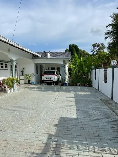 Bungalow for Sale in Seksyen 3 (Shah Alam) - Ahmad Fikri Amer Hamzah - Exterior - PropertyGuru.com.my