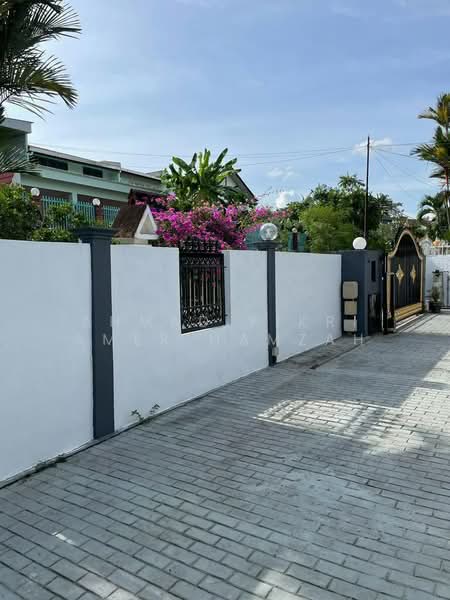 Bungalow for Sale in Seksyen 3 (Shah Alam) - Ahmad Fikri Amer Hamzah - Exterior - PropertyGuru.com.my
