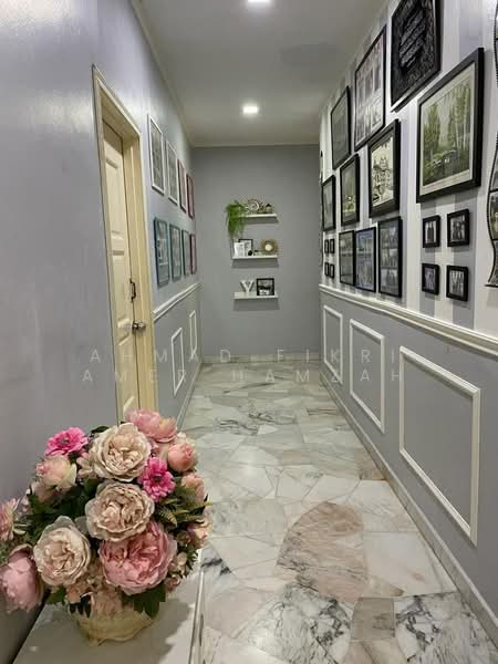 Bungalow for Sale in Seksyen 3 (Shah Alam) - Ahmad Fikri Amer Hamzah - Corridor - PropertyGuru.com.my