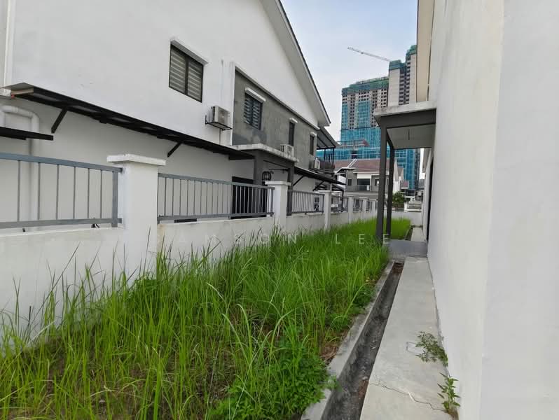 Cluster House for Sale in Taman Scientex Rawang (Rawang) - Samson Lee - Exterior - PropertyGuru.com.my