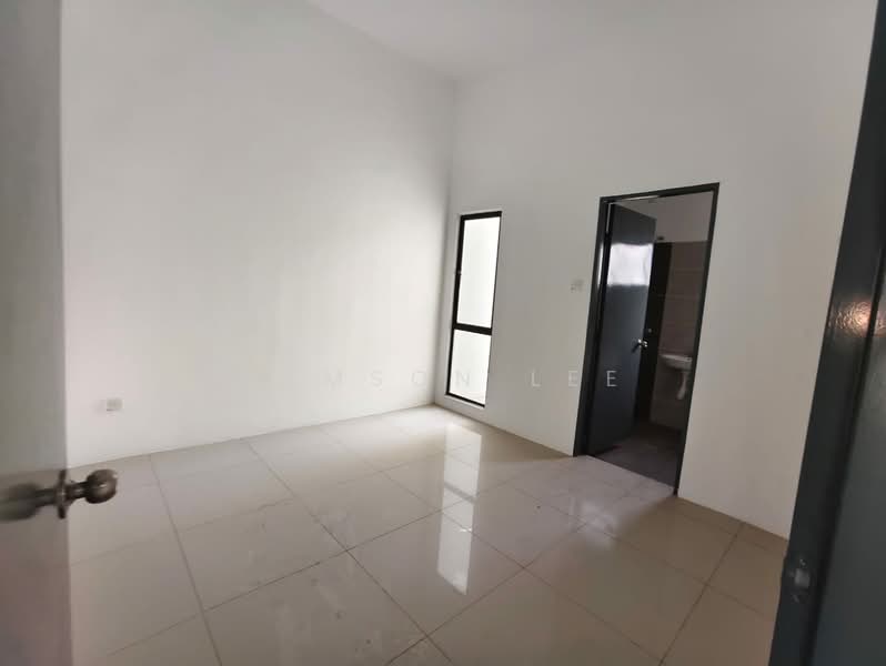 Cluster House for Sale in Taman Scientex Rawang (Rawang) - Samson Lee - Interior - PropertyGuru.com.my