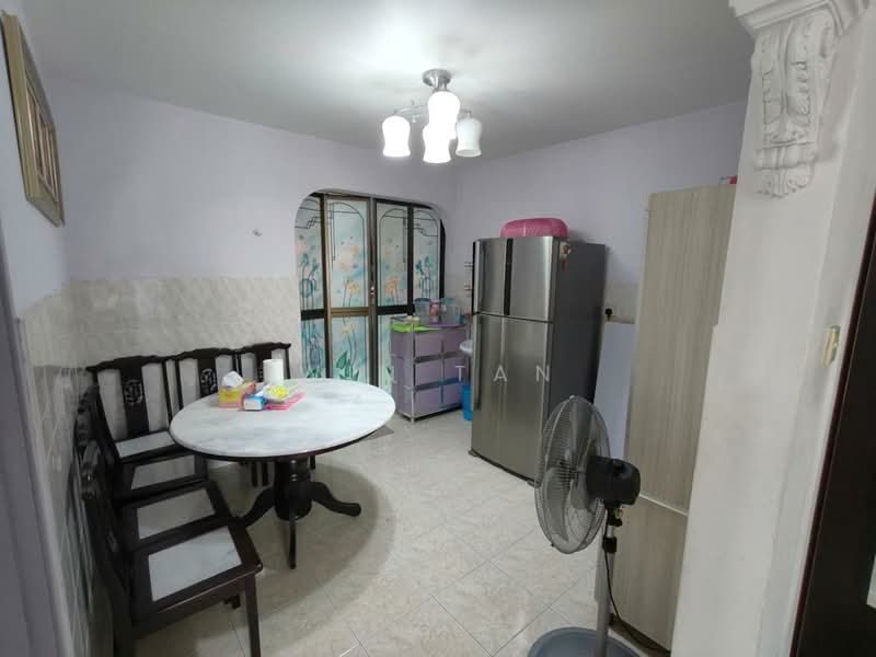 Taman Setia Indah untuk Untuk Dijual - RM 688,000, Apr 2026 - Kitchen - PropertyGuru.com.my