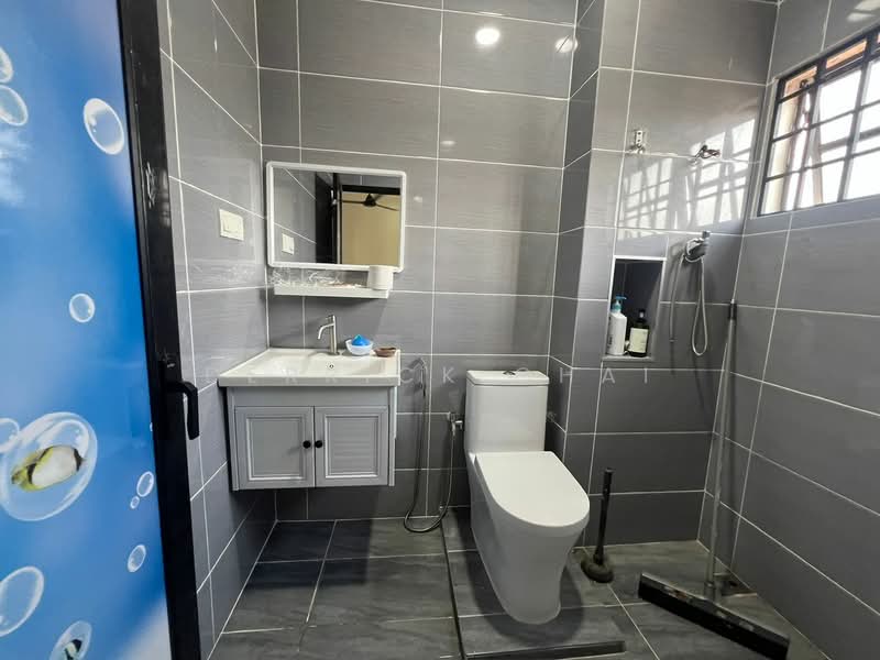 2-storey Terraced House for Sale in Johor Bahru (Johor) - Derrick Chai - Bathroom - PropertyGuru.com.my