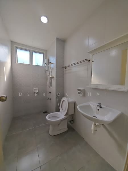 2-storey Terraced House for Sale in Skudai (Johor) - Derrick Chai - Bathroom - PropertyGuru.com.my