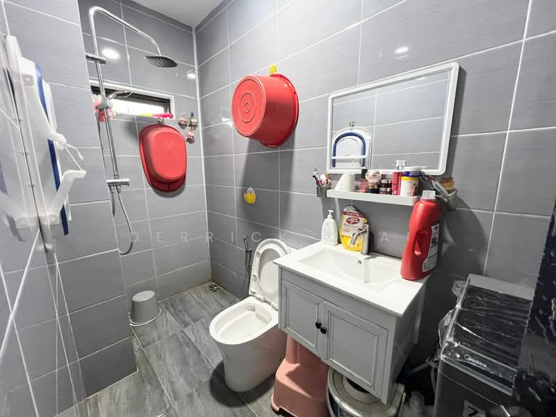 2-storey Terraced House for Sale in Johor Bahru (Johor) - Derrick Chai - Bathroom - PropertyGuru.com.my
