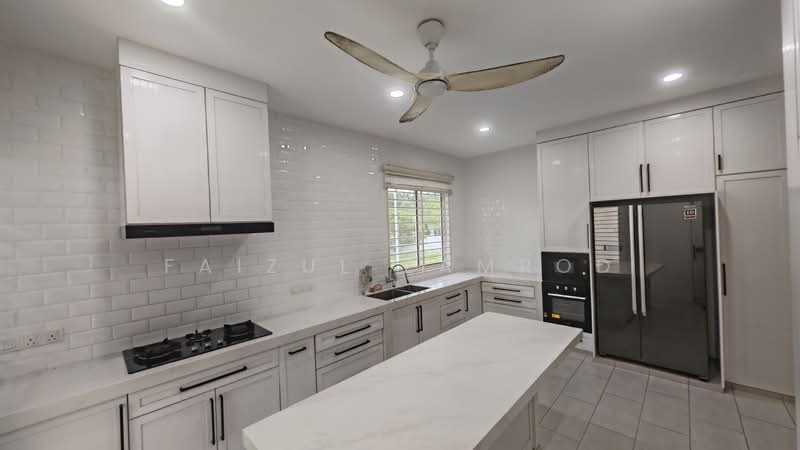 Parkfield Residences untuk Untuk Disewa - RM 3,200 /bulan, Apr 2026 - Kitchen - PropertyGuru.com.my