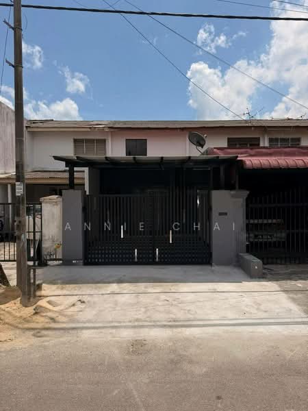 1.5-storey Terraced House for Sale in Johor Bahru (Johor) - Annie Chai - Exterior - PropertyGuru.com.my