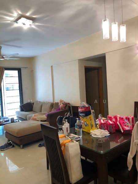 Servis Apartment untuk Dijual di D'Alamanda - Michael Au - Living Room - PropertyGuru.com.my