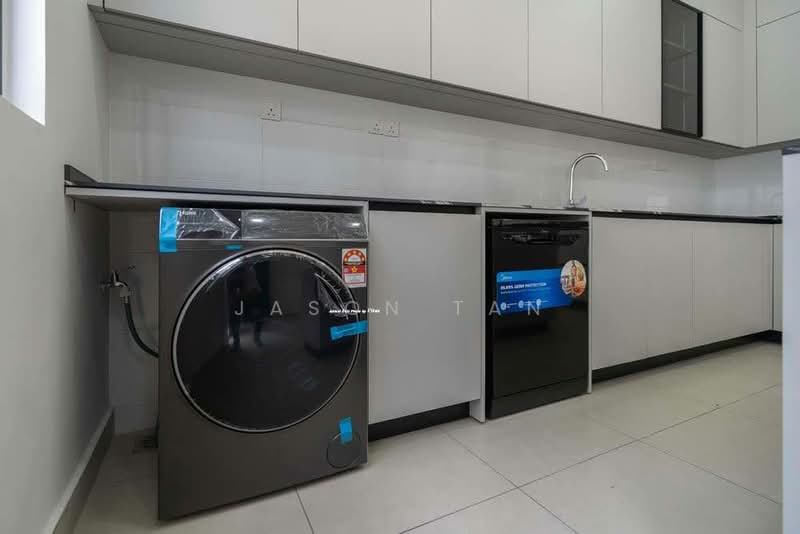 Semi-Detached House for Rent in Eco Ardence (Setia Alam) - Jason Tan - Kitchen - PropertyGuru.com.my