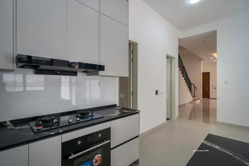 Semi-Detached House for Rent in Eco Ardence (Setia Alam) - Jason Tan - Kitchen - PropertyGuru.com.my