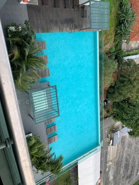 Paragon Suites @ CIQ untuk Untuk Disewa - RM 2,500 /bulan, Apr 2026 - Pool - PropertyGuru.com.my