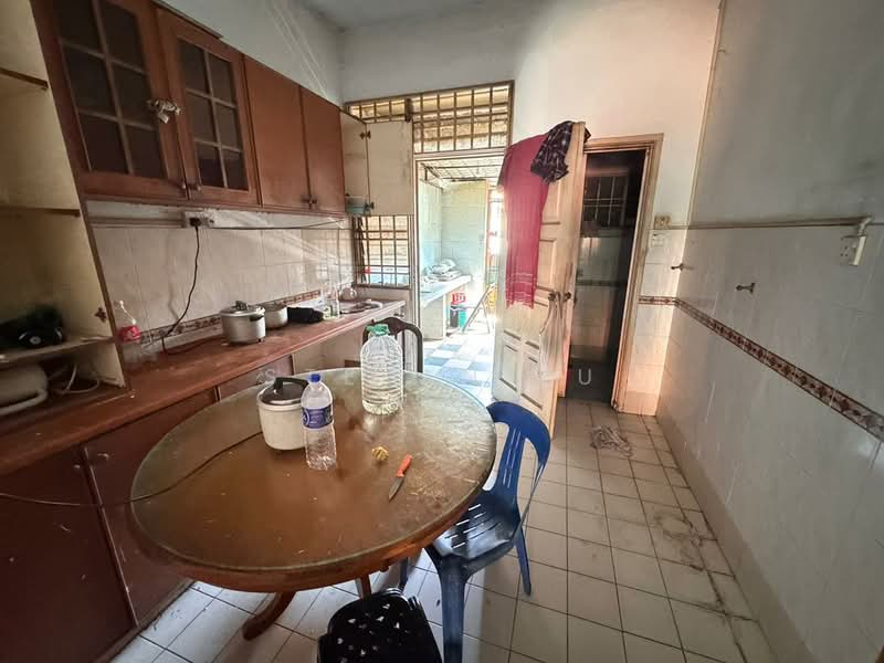 Rumah Teres 2 Tingkat untuk Dijual di Iskandar Puteri (Nusajaya) (Johor) - Stefan Yu - Kitchen - PropertyGuru.com.my