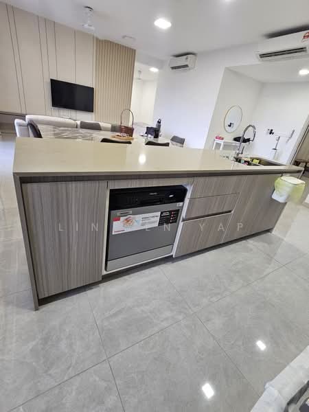 Kondominium untuk Disewa di Park Place - Raiden Yap - Living Room - PropertyGuru.com.my