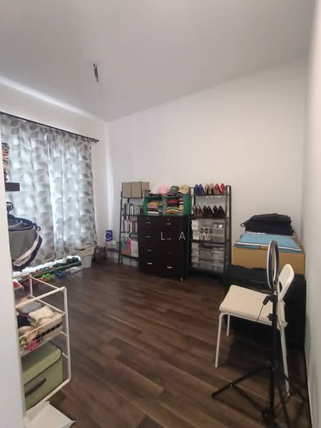 Rumah Teres 2-Tingkat untuk Dijual di Eco Forest (Semenyih) - CK Law - Bedroom - PropertyGuru.com.my