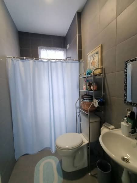 Rumah Teres 2-Tingkat untuk Dijual di Eco Forest (Semenyih) - CK Law - Bathroom - PropertyGuru.com.my