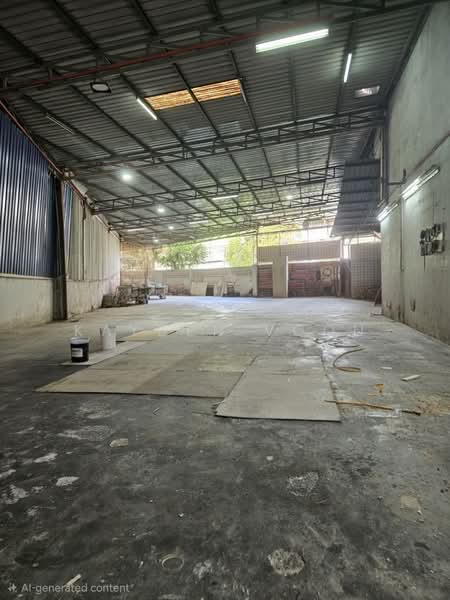 Taman Daya 1.5 Storey Semi D Factory - 2