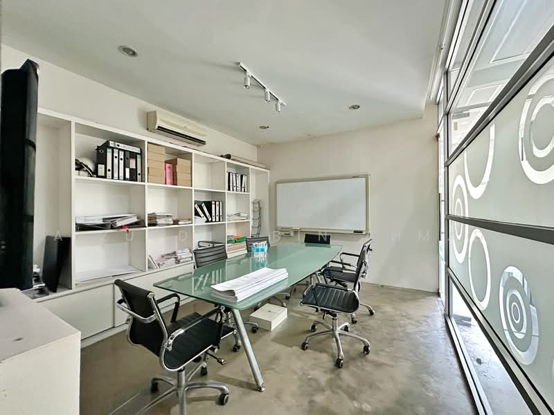 Seksyen 9 untuk Untuk Dijual - RM 2,500,000, Apr 2026 - Interior - PropertyGuru.com.my