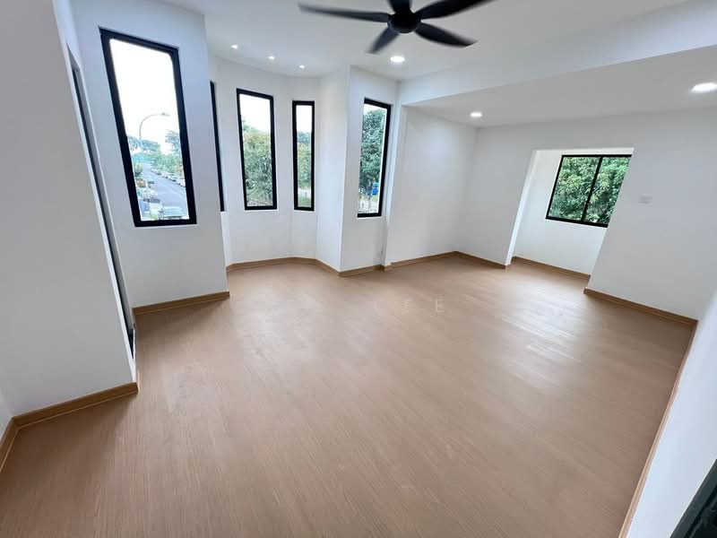 2-storey Terraced House for Sale in Bukit Indah (Iskandar Puteri (Nusajaya)) - Sze Lee - Living Room - PropertyGuru.com.my