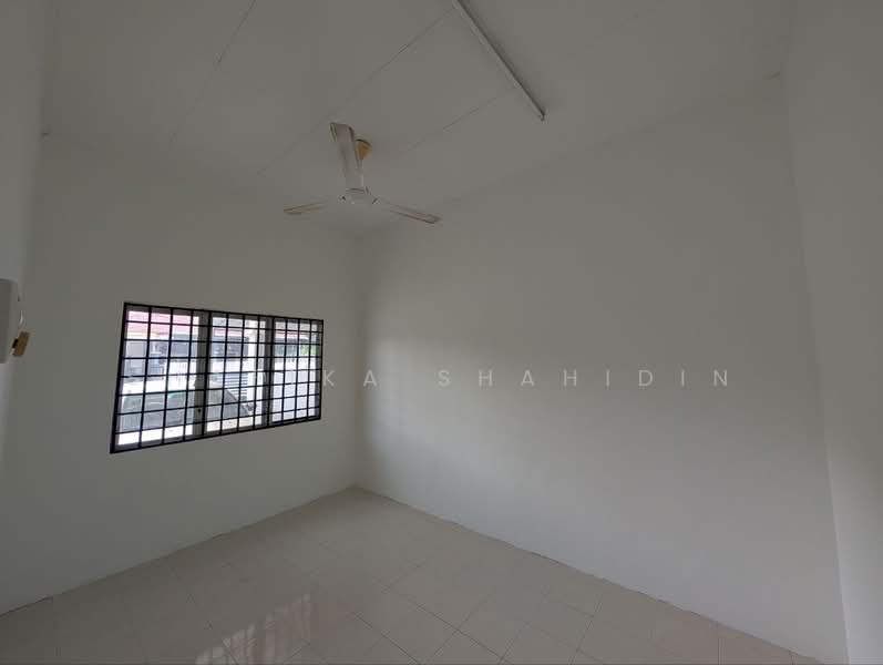 Taman Sri Kapar untuk Untuk Dijual - RM 290,000, Apr 2026 - Interior - PropertyGuru.com.my