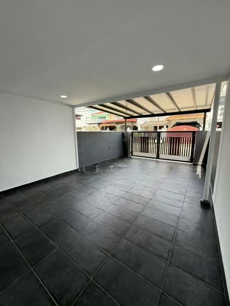 Untuk Dijual - Taman Johor Jaya